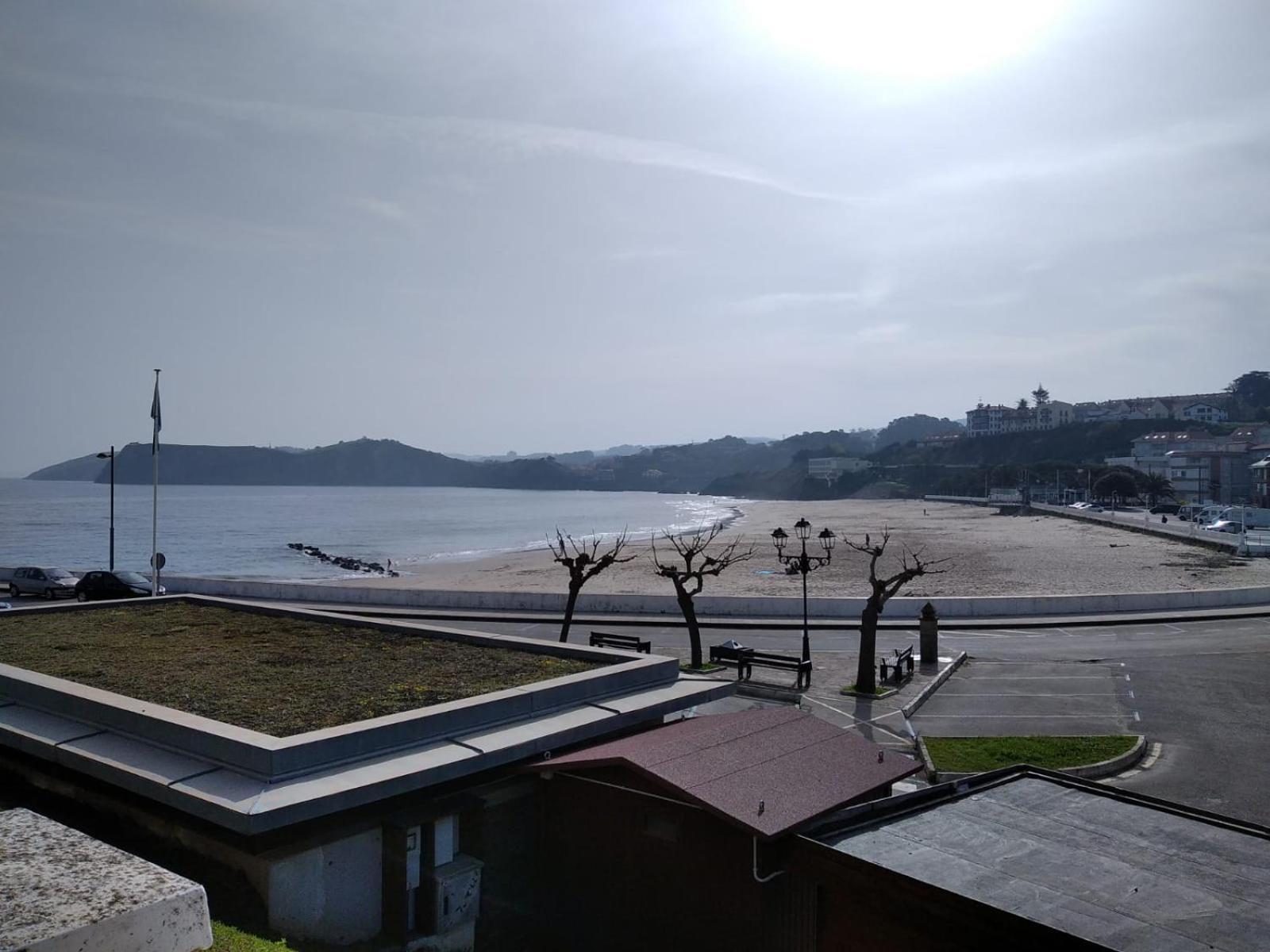 Pension Vega De Pas Comillas Esterno foto